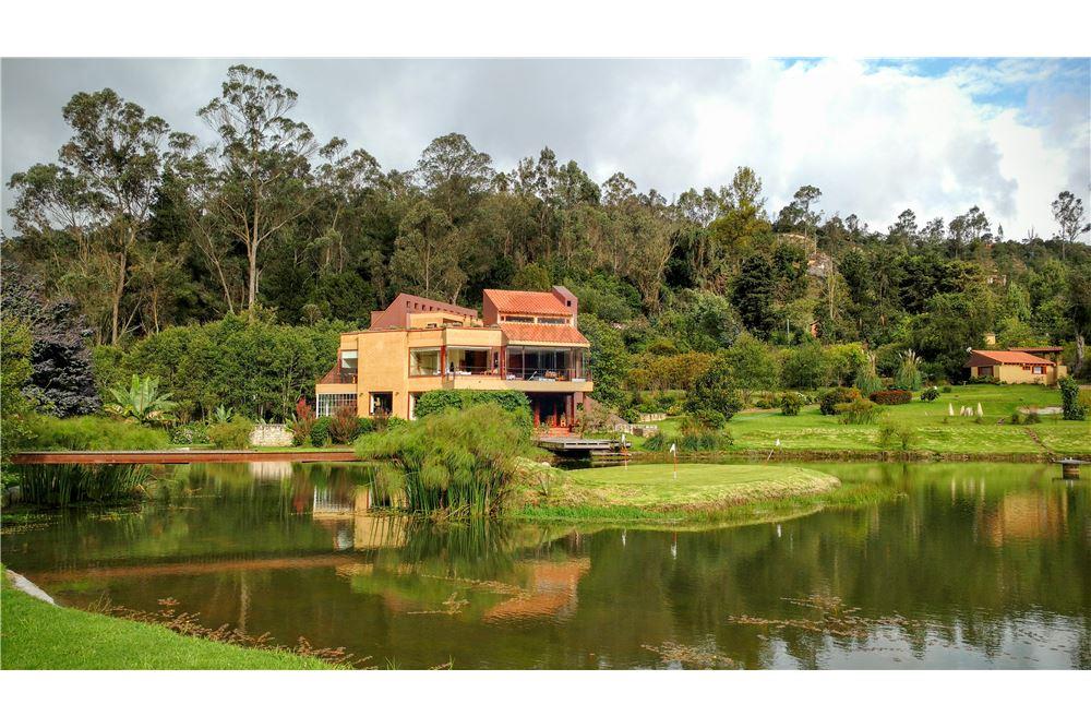 Beautiful House for Rent in La Calera